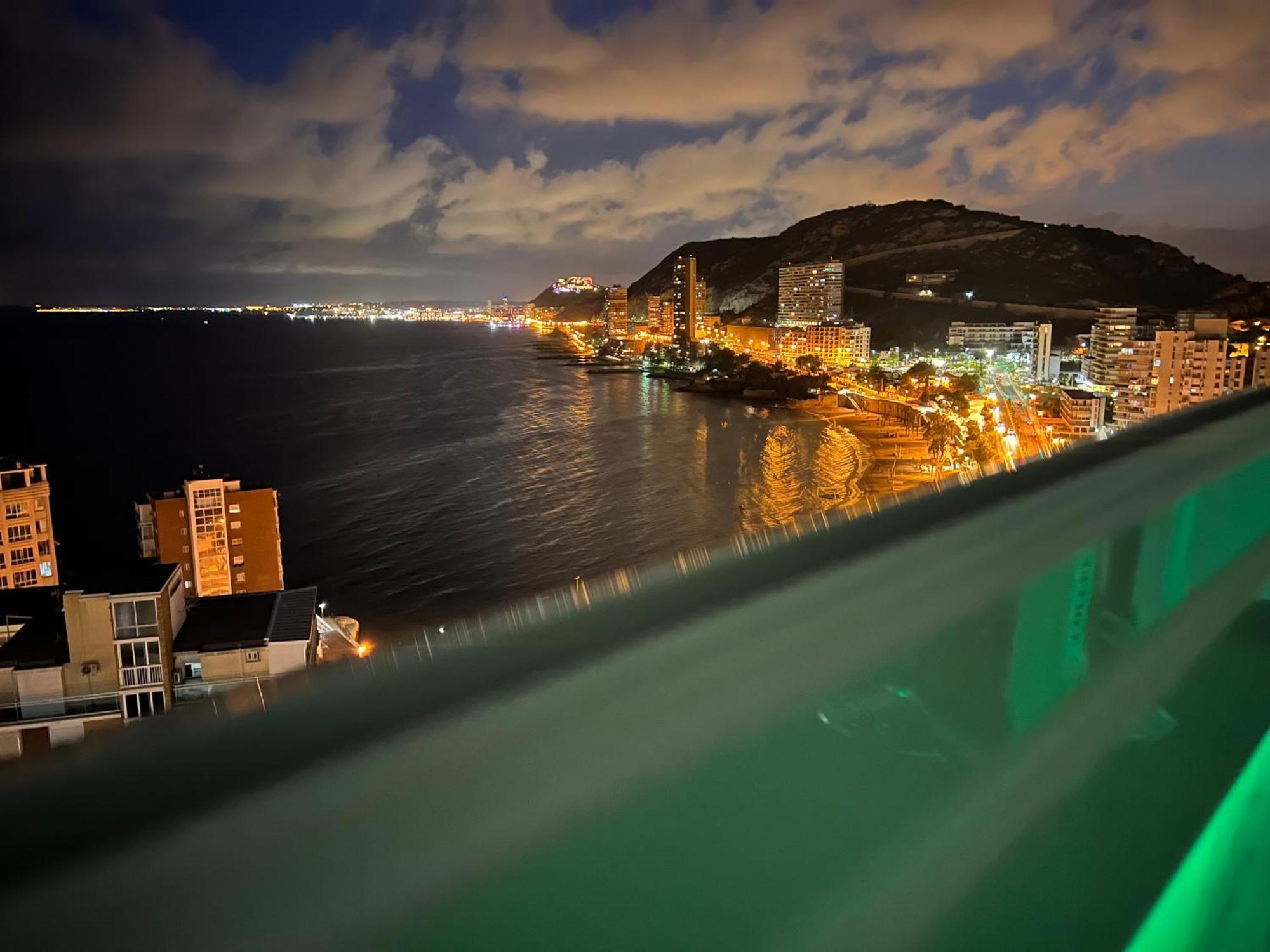 Apartament Relax Frente Al Mar De Alicante Zewnętrze zdjęcie